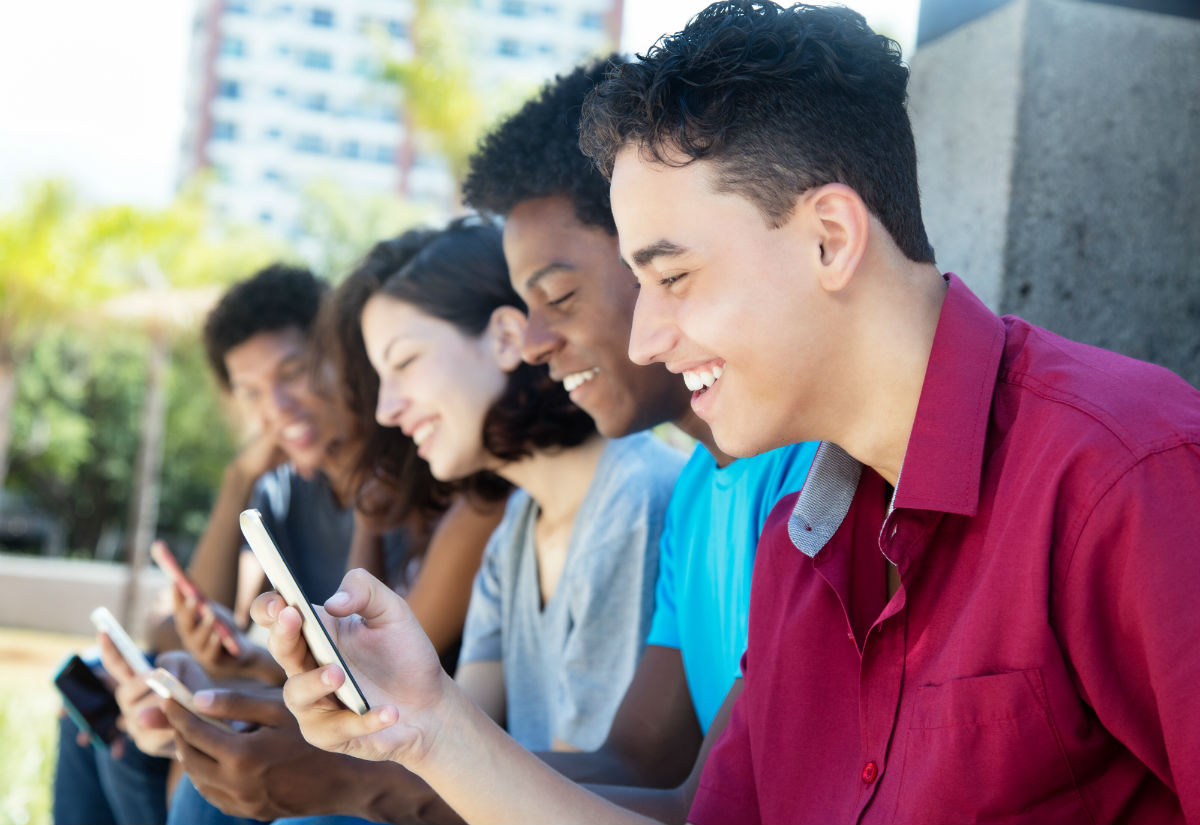 U.S. Hispanics and mobile growth